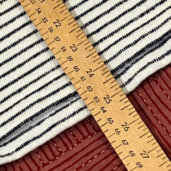 Tommy Bahama women’s small terry cloth white  Hoodie with blue stripes - Picture 7 of 12